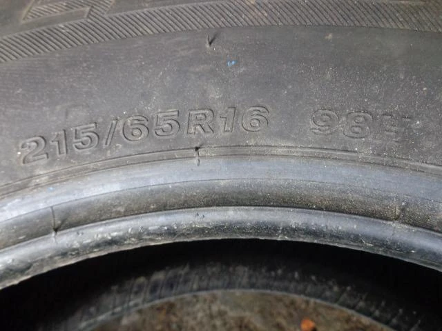 Гуми Летни 215/65R16, снимка 12 - Гуми и джанти - 18326987