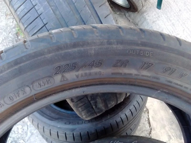 Гуми Летни 225/45R17, снимка 5 - Гуми и джанти - 18858091