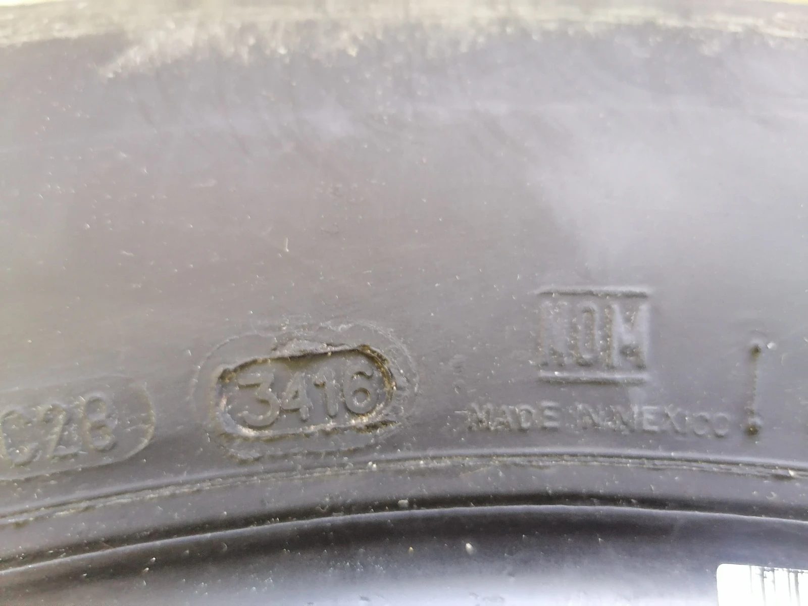 Гуми Всесезонни 235/60R15, снимка 5 - Гуми и джанти - 54600646