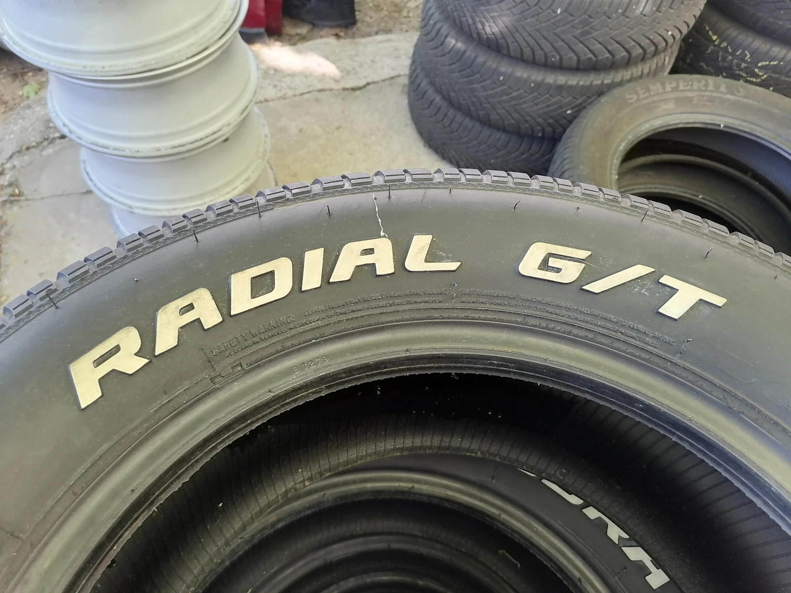 Гуми Всесезонни 235/60R15, снимка 4 - Гуми и джанти - 54600646