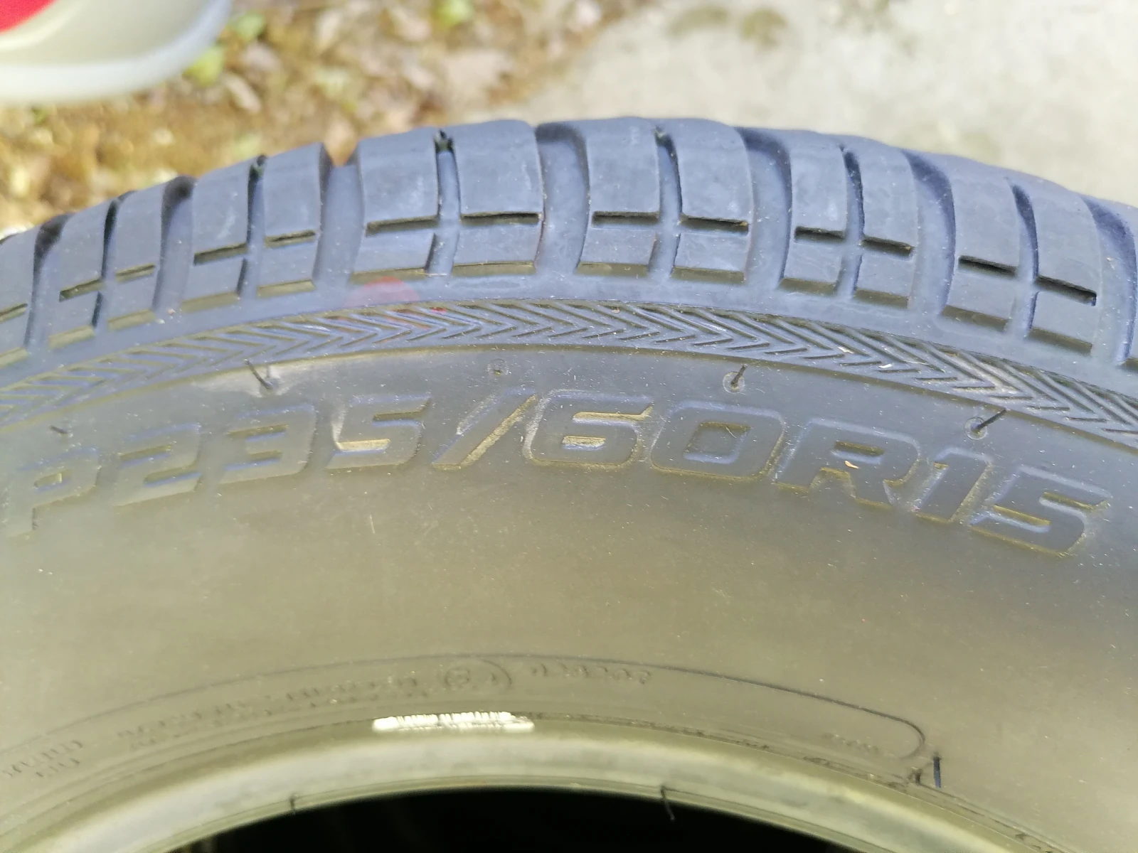 Гуми Всесезонни 235/60R15, снимка 8 - Гуми и джанти - 54600646