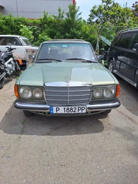  Mercedes-Benz 123