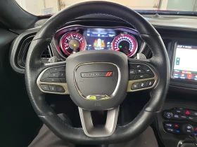 Обява за продажба на Dodge Challenger * SCAT PACK 392 * CARFAX * БЕЗ ПЪРВОНАЧАЛНА ВНОСКА ~90 000 лв. - изображение 8 | Auto.bg Обява за продажба на Dodge Challenger * SCAT PACK 392 * CARFAX * БЕЗ ПЪРВОНАЧАЛНА ВНОСКА ~90 000 лв. - изображение 8