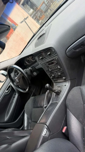 Volvo V70 2.4D 185к.с 6скорости във топ състояние.  - 3300 € / 6454.24 лв. - 72110092 7