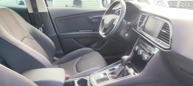 Seat Leon 2, 0-FR, 150к.с.FR, Фейслифт!, снимка 8 - Автомобили и джипове - 43321553