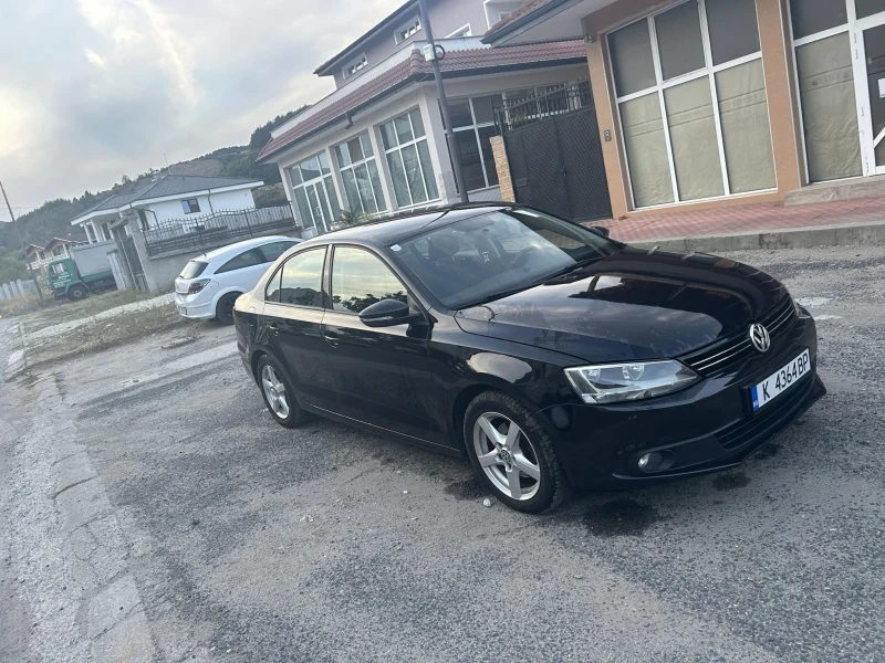 VW Jetta, снимка 1 - Автомобили и джипове - 47173451