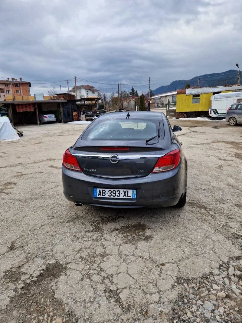 Opel Insignia 2.0, снимка 4 - Автомобили и джипове - 48950114