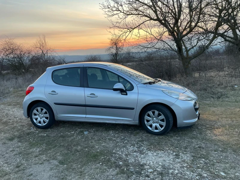 Peugeot 207 1.6HDI Facelift, снимка 7 - Автомобили и джипове - 49137125