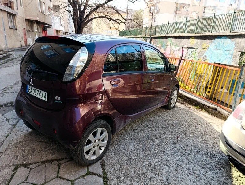 Mitsubishi I-MiEV, снимка 2 - Автомобили и джипове - 52360572