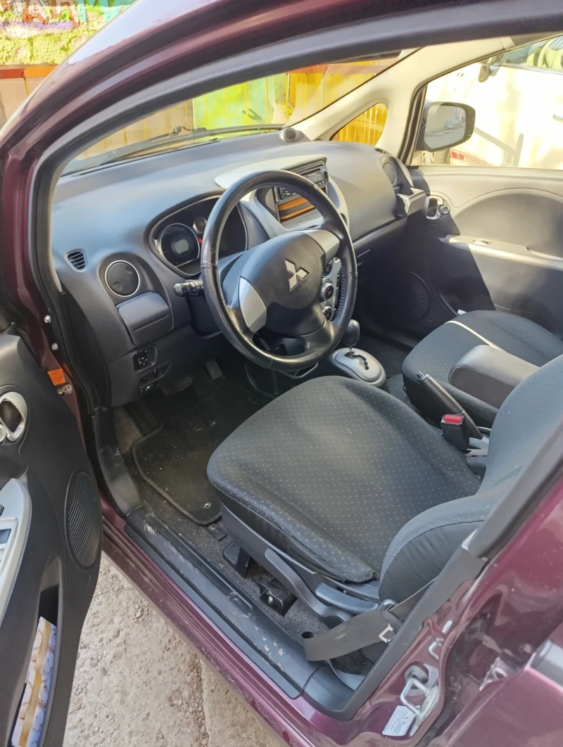 Mitsubishi I-MiEV, снимка 9 - Автомобили и джипове - 52360572