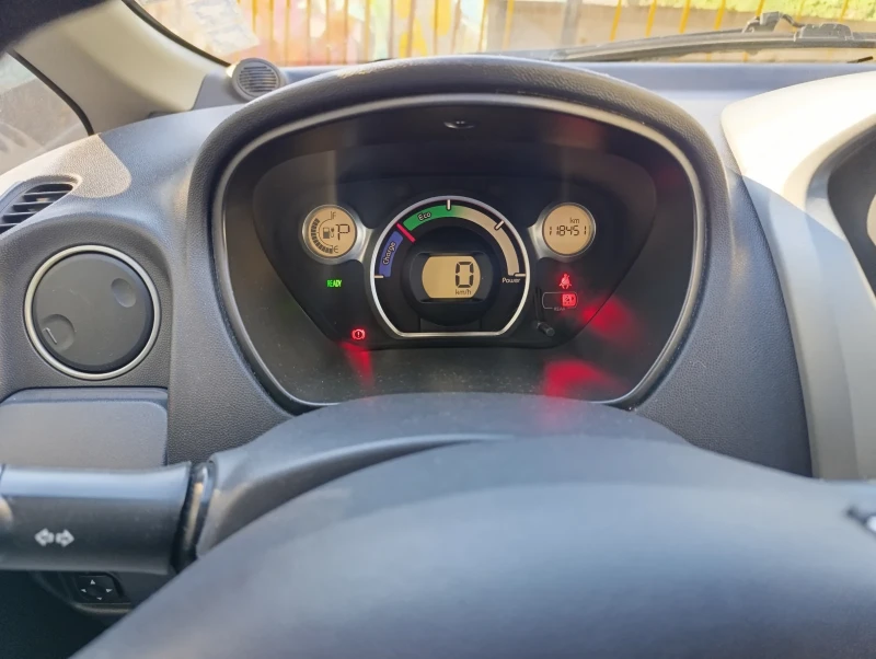 Mitsubishi I-MiEV, снимка 7 - Автомобили и джипове - 52360572