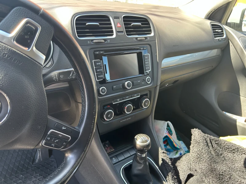VW Golf, снимка 10 - Автомобили и джипове - 50783763