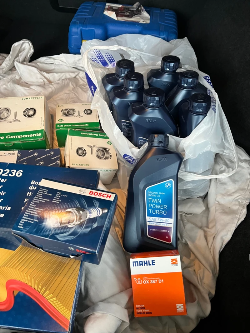 BMW 535 ОБСЛУЖЕНА!!РЕАЛНИ КМ!, снимка 12 - Автомобили и джипове - 51490490