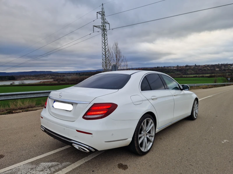Mercedes-Benz E 350 БАРТЕР 9g/Реални КМ! Digital, снимка 5 - Автомобили и джипове - 51665145