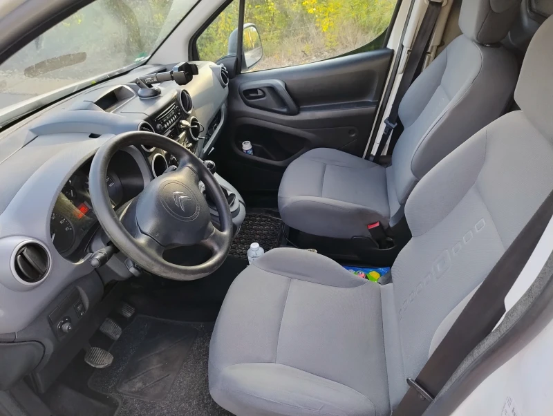 Citroen Berlingo 1.6 HDI, снимка 4 - Автомобили и джипове - 52023196