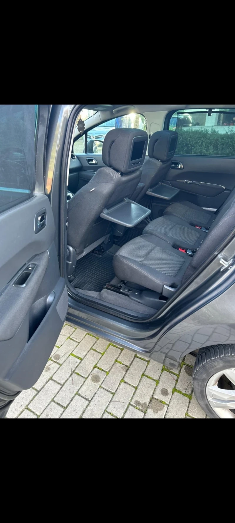 Peugeot 5008 Peugeot 5008 панорама 2010г 2.0 HDi 150? 225431км, снимка 12 - Автомобили и джипове - 52742709