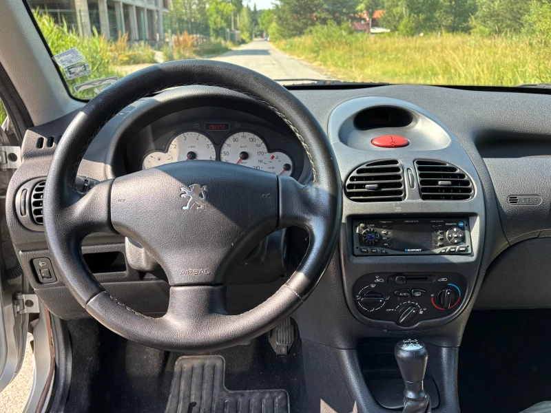 Peugeot 206, снимка 9 - Автомобили и джипове - 52912438