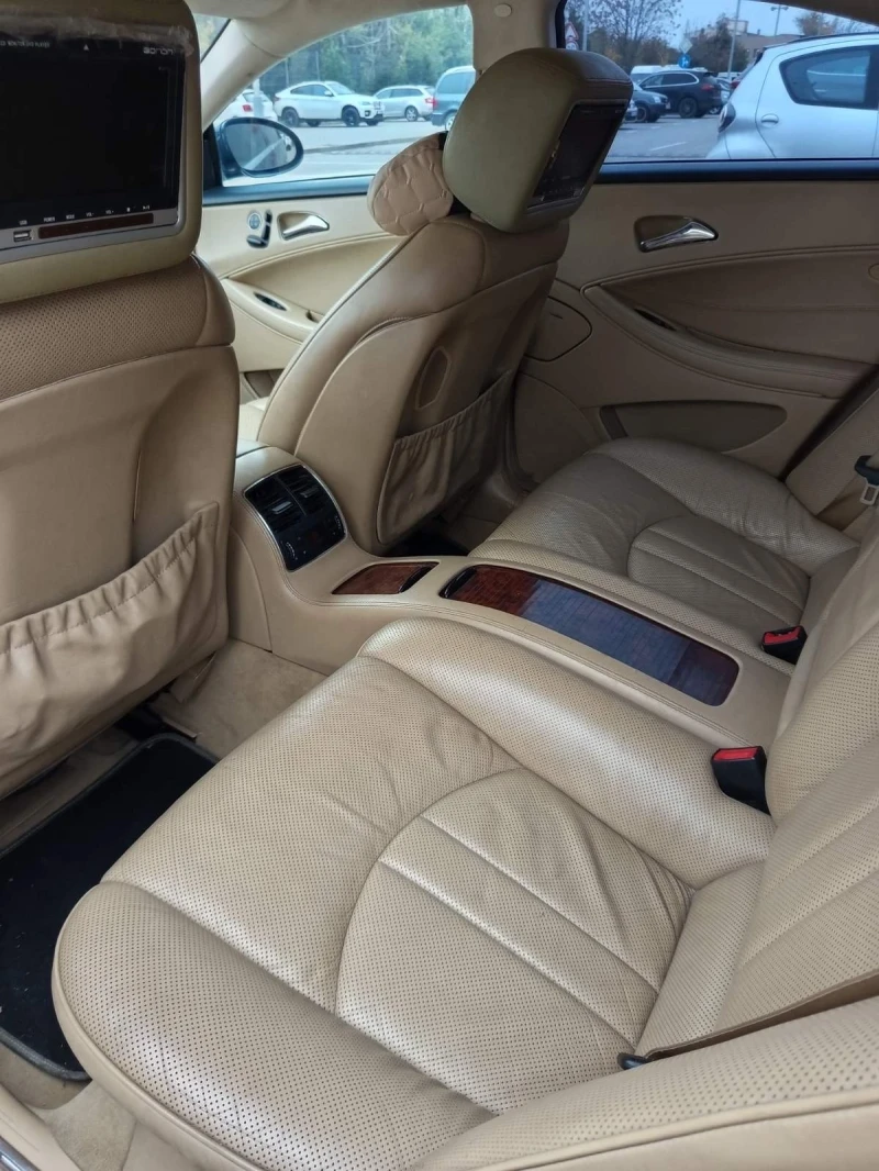 Mercedes-Benz CLS 350 3.5i - v6, снимка 9 - Автомобили и джипове - 52948483