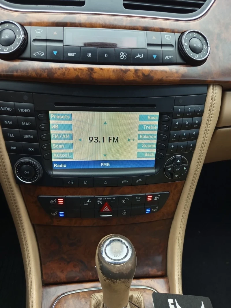 Mercedes-Benz CLS 350 3.5i - v6, снимка 11 - Автомобили и джипове - 52948483