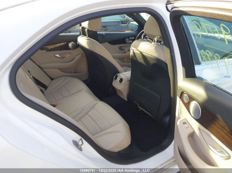 Mercedes-Benz C 300 AMG* BURMESTER* 4MATIC, снимка 9 - Автомобили и джипове - 53055187