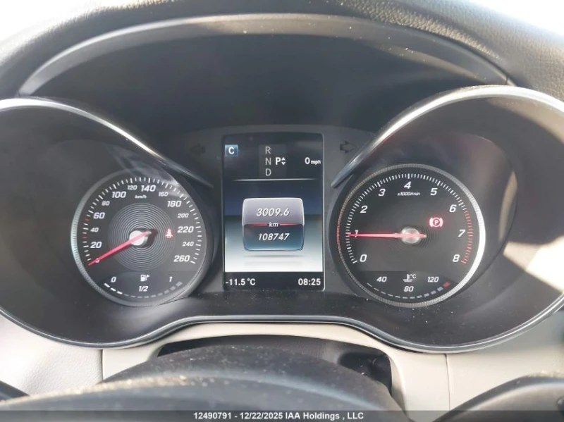 Mercedes-Benz C 300 AMG* BURMESTER* 4MATIC, снимка 11 - Автомобили и джипове - 53055187