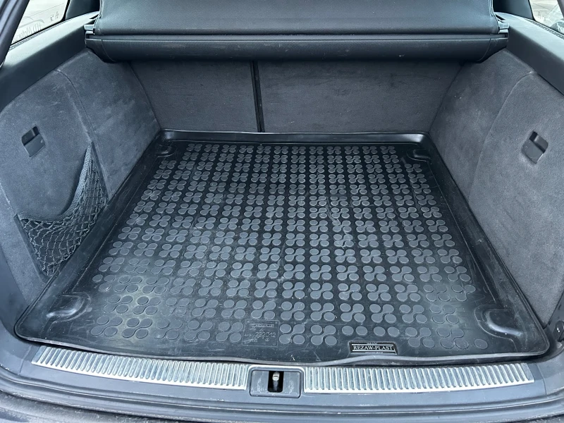 Audi A4 1.8 T, снимка 13 - Автомобили и джипове - 53181814