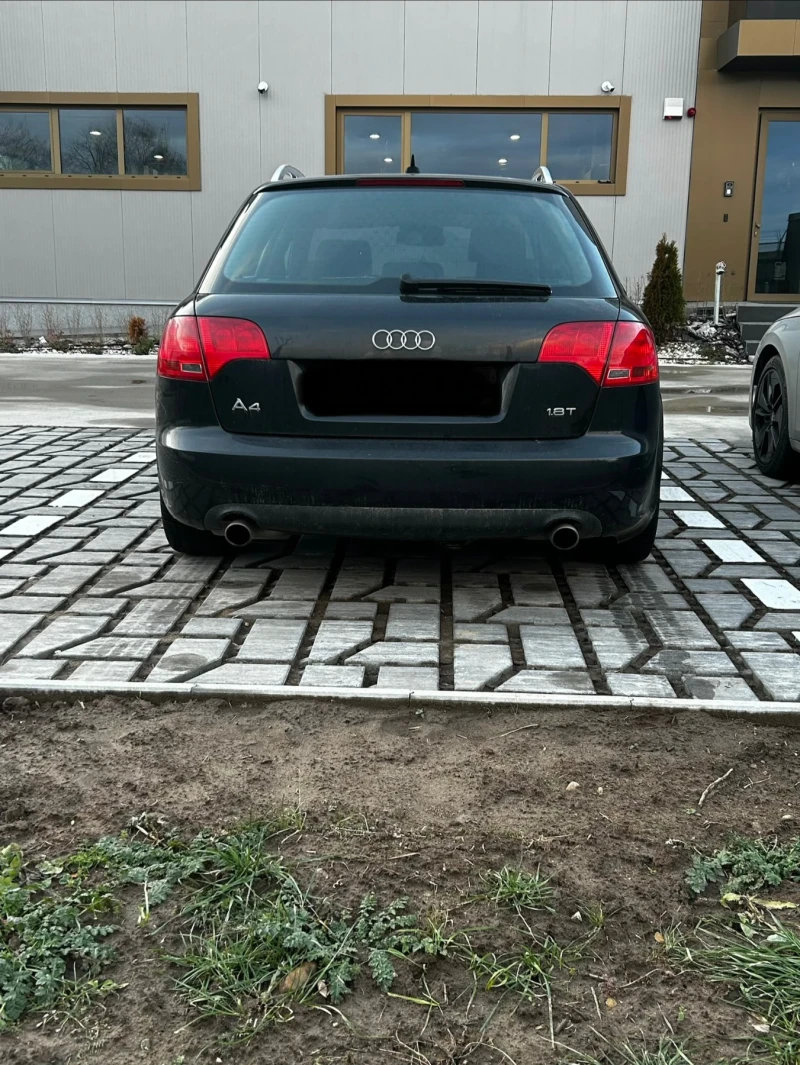 Audi A4 1.8 T, снимка 3 - Автомобили и джипове - 53181814