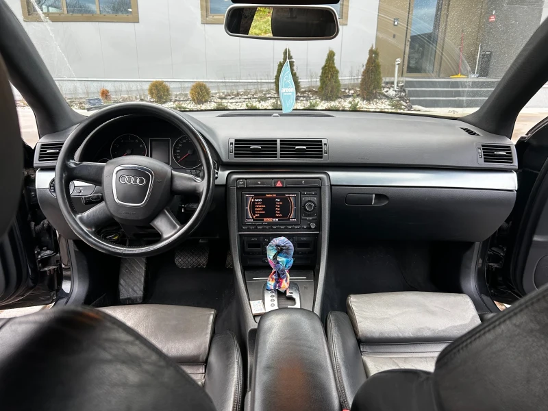 Audi A4 1.8 T, снимка 5 - Автомобили и джипове - 53181814