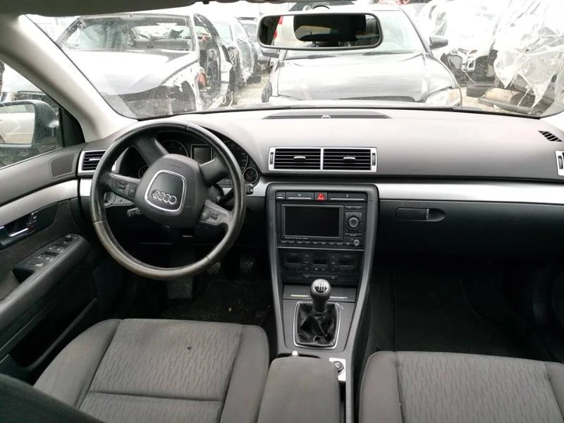 Audi A4 S-line 2.0tdi, снимка 9 - Автомобили и джипове - 23897926