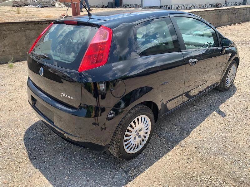 Fiat Punto 1.3/1.9 multi jet 75/130кс, снимка 9 - Автомобили и джипове - 37028324