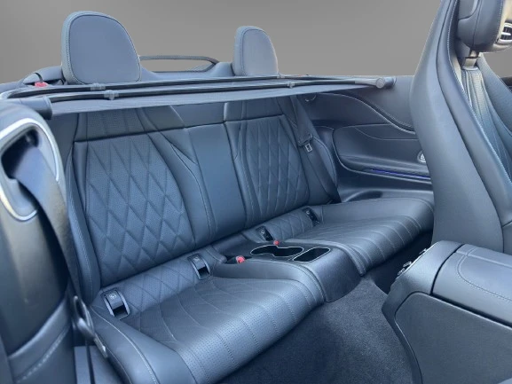 Mercedes-Benz CLE 450 4Matic Cabrio = AMG Line = Premium Гаранция - изображение 10