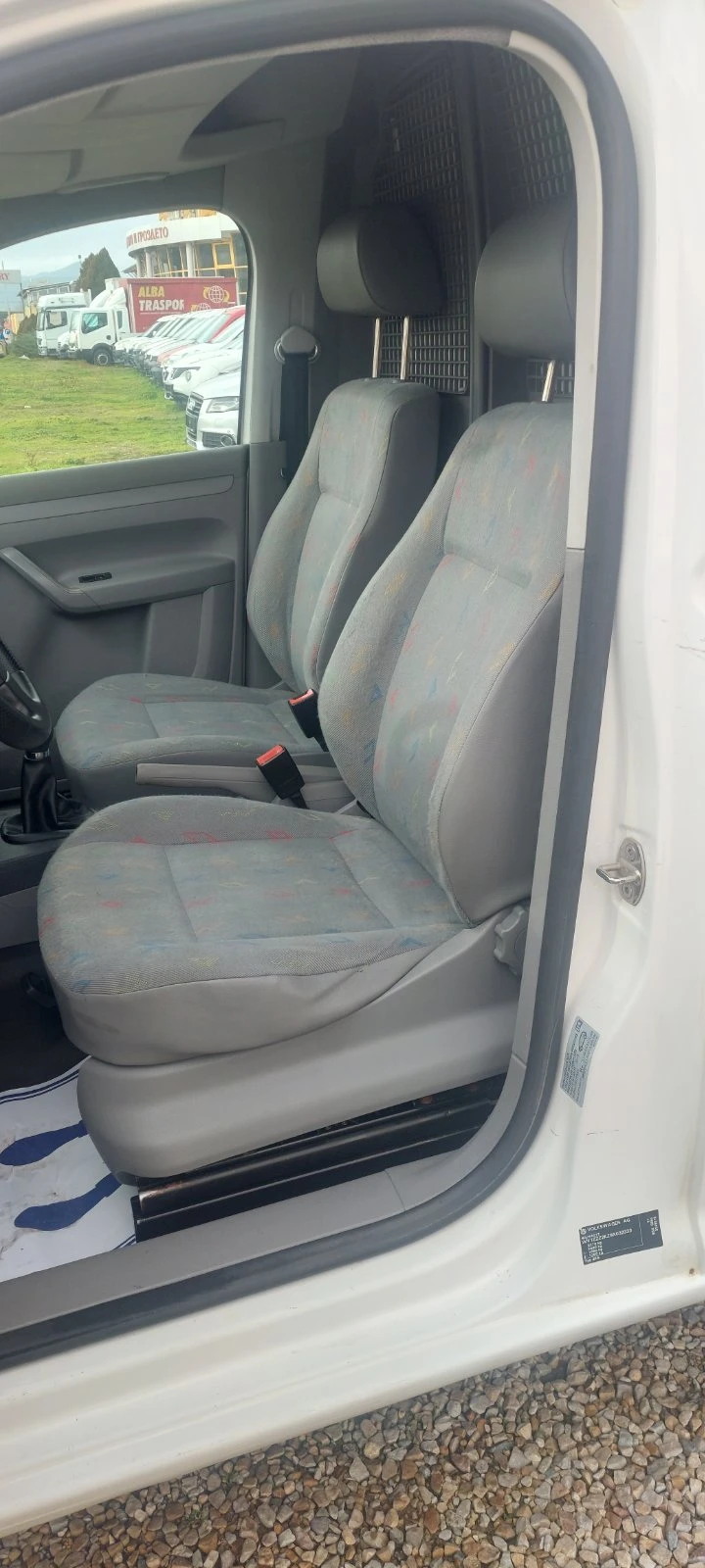 VW Caddy 2.0 бензин/газ, снимка 14 - Автомобили и джипове - 53026245