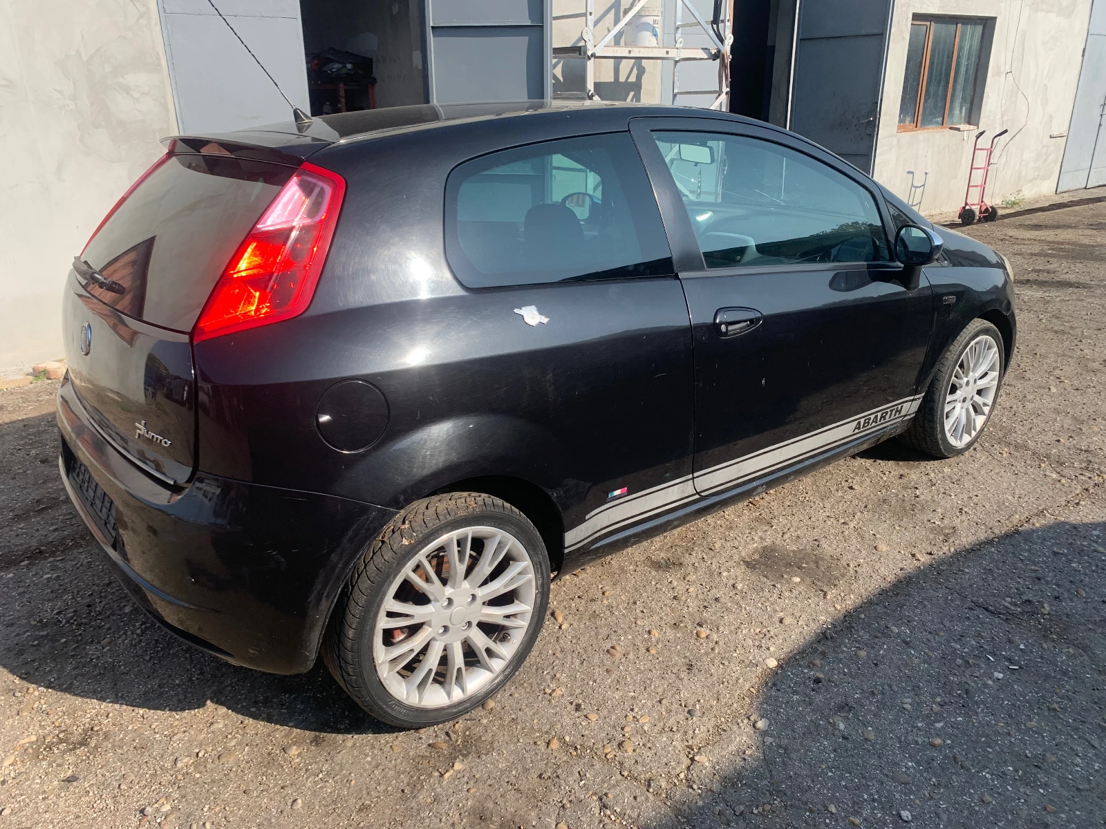 Fiat Punto 1.3/1.9 multi jet 75/130кс - изображение 3