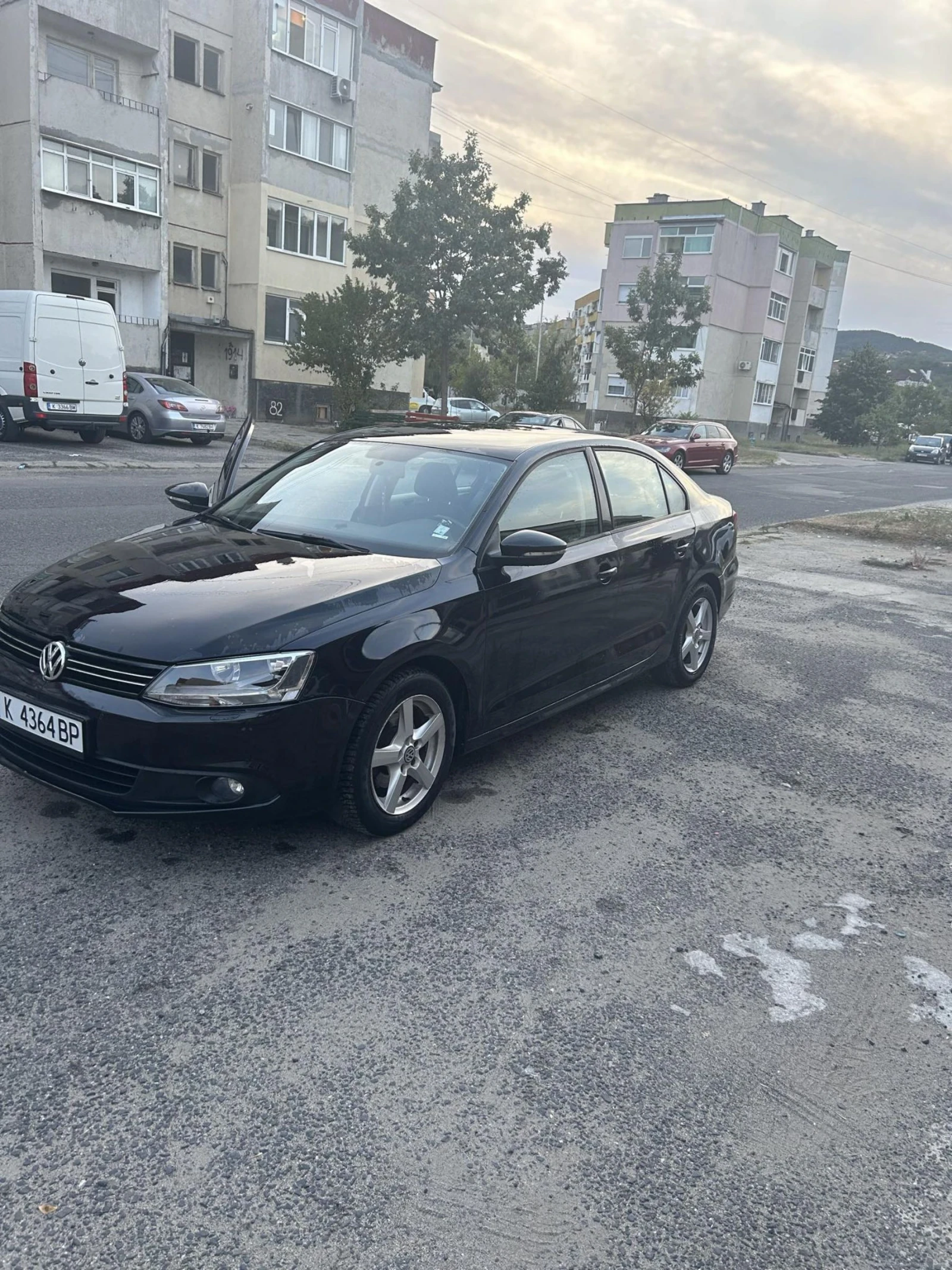 VW Jetta  - изображение 4