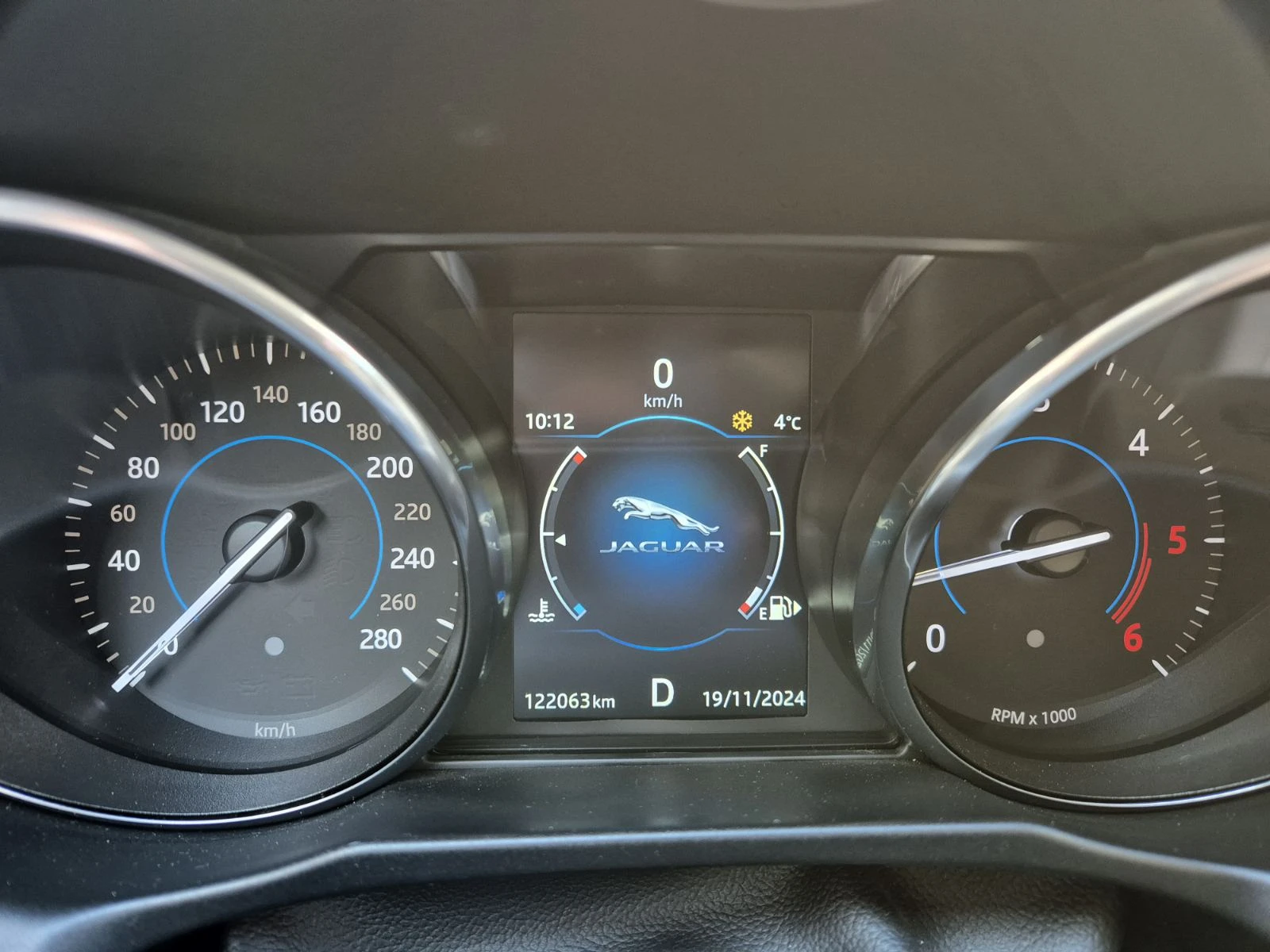 Jaguar Xf  - изображение 10