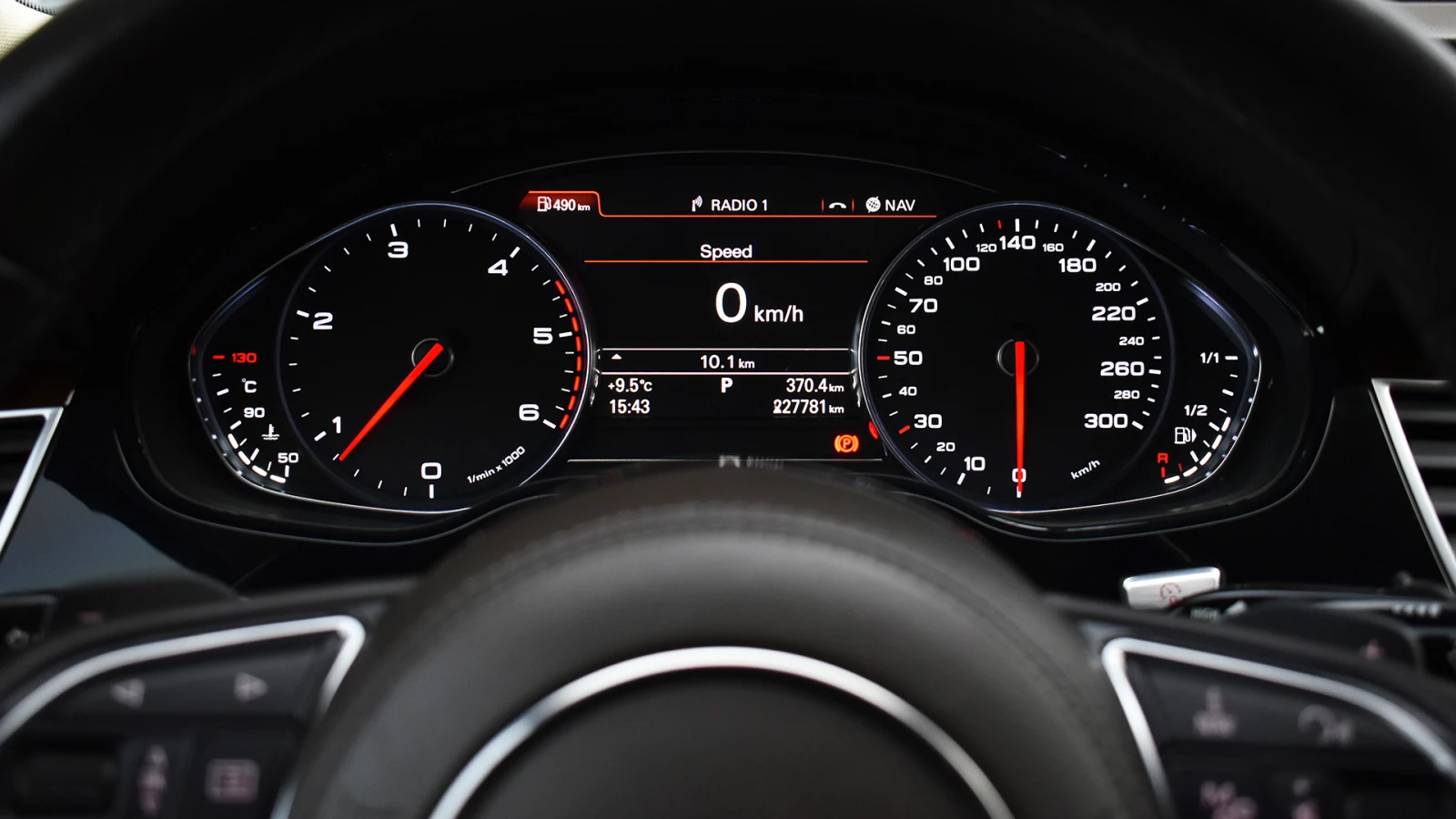 Audi A8 4.2 TDI V8 quattro Tiptronic - изображение 10