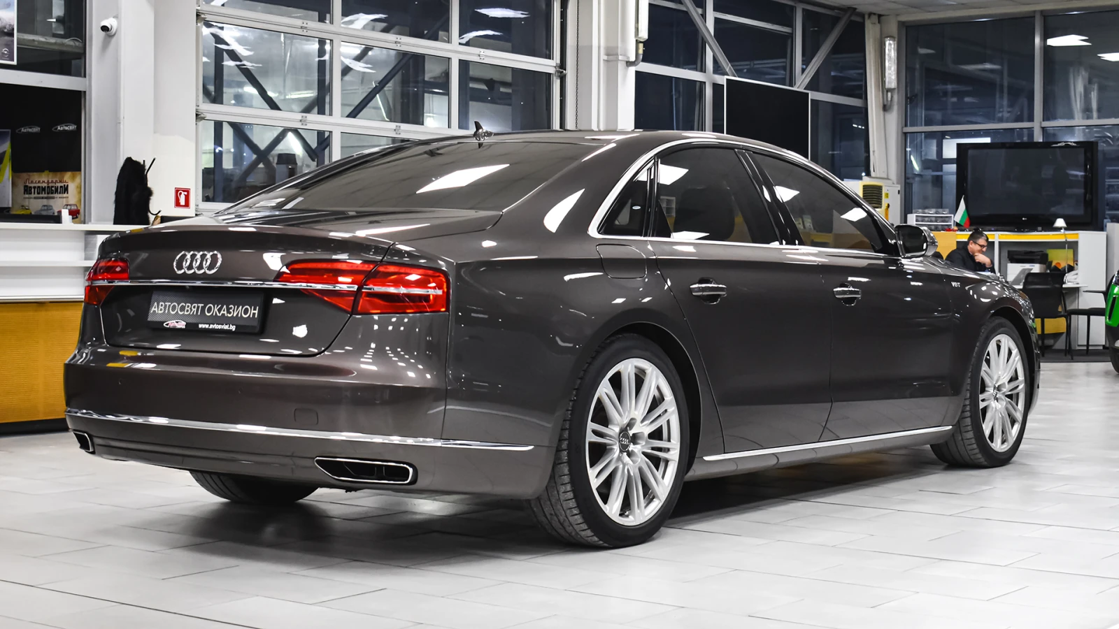 Audi A8 4.2 TDI V8 quattro Tiptronic - изображение 6