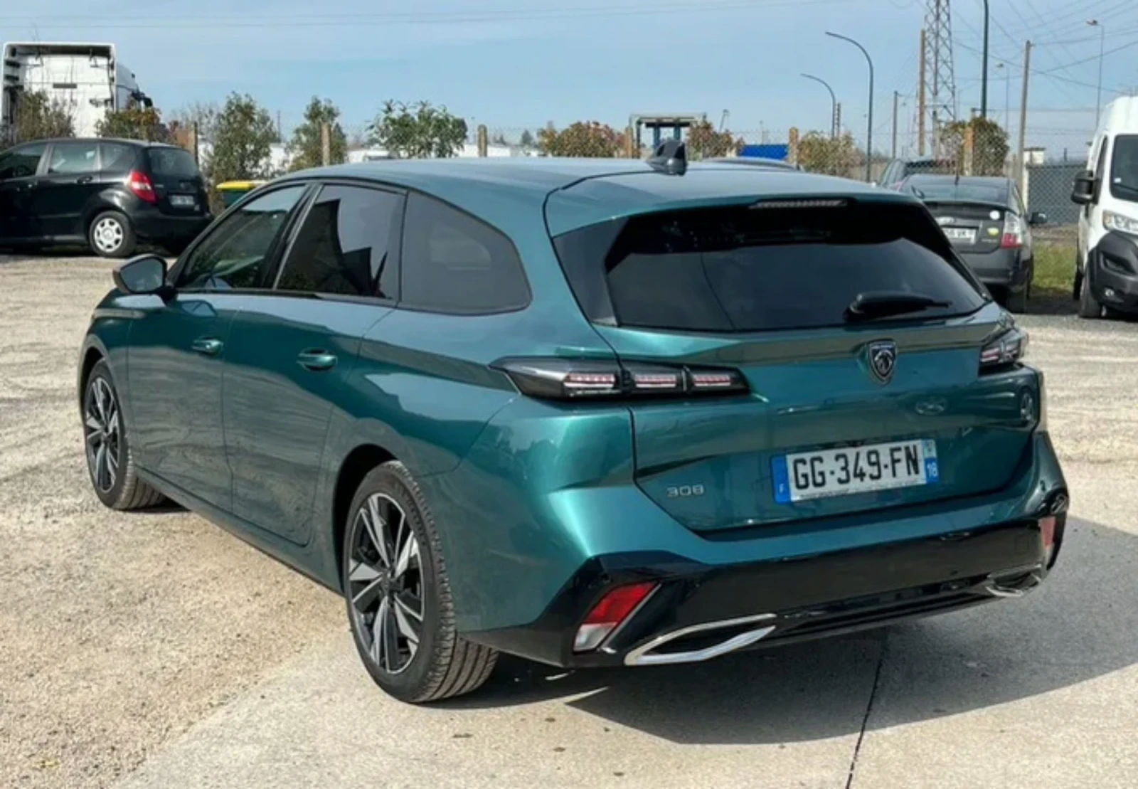 Peugeot 308 1.5BlueHdi EAT8 ALLURE - изображение 3