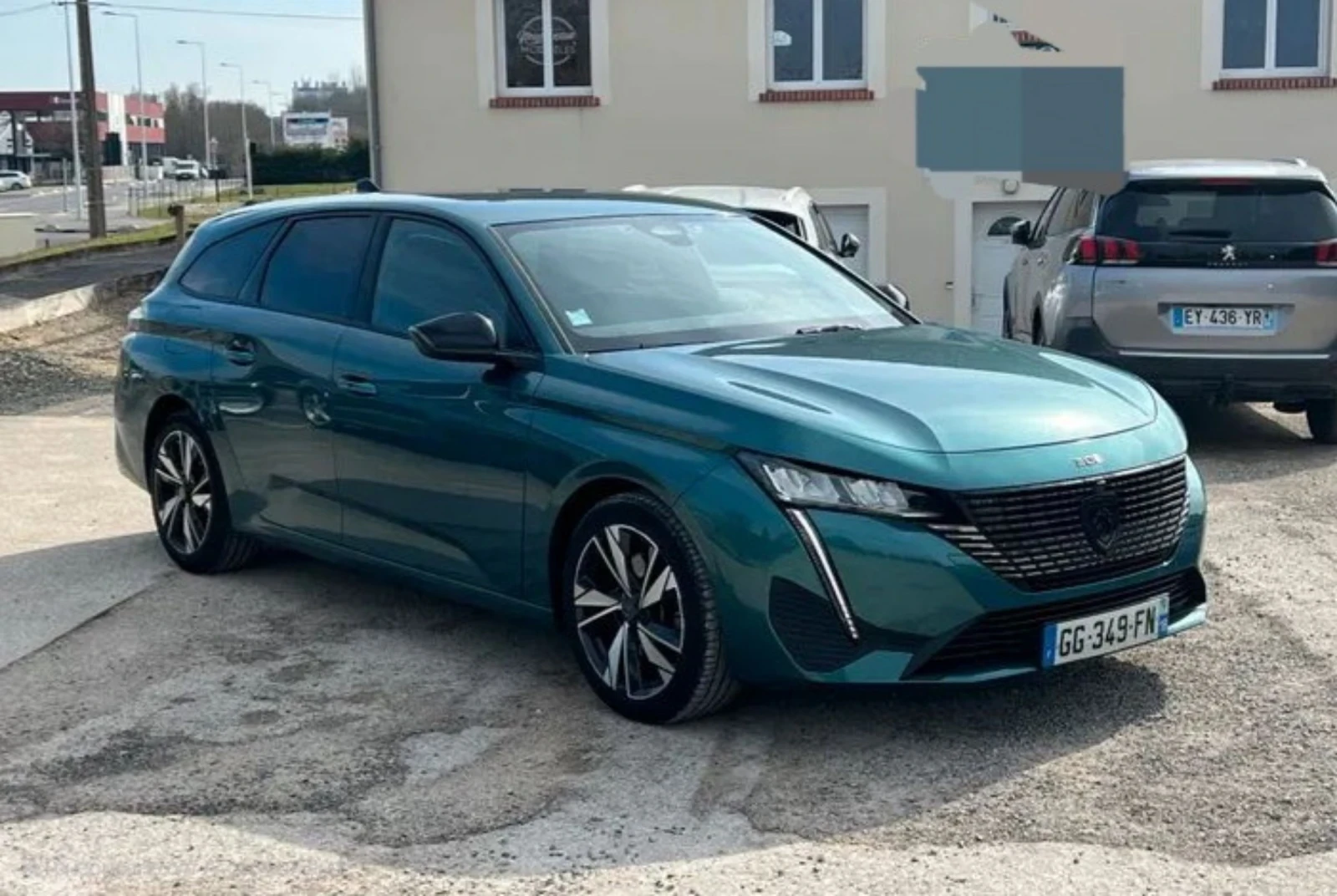 Peugeot 308 1.5BlueHdi EAT8 ALLURE - изображение 2