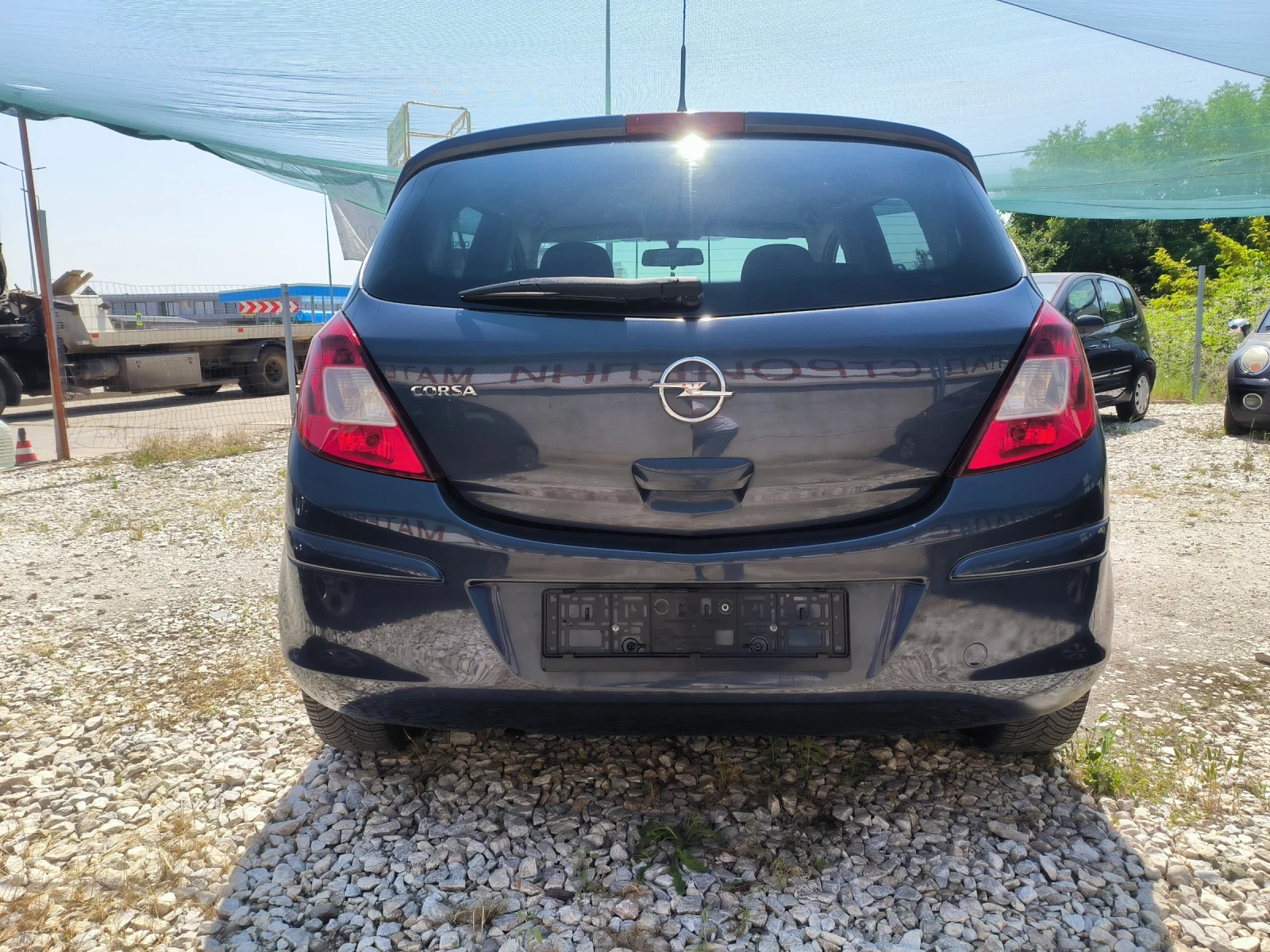 Opel Corsa Cosmo 1.2 Газ-Бензин - изображение 8