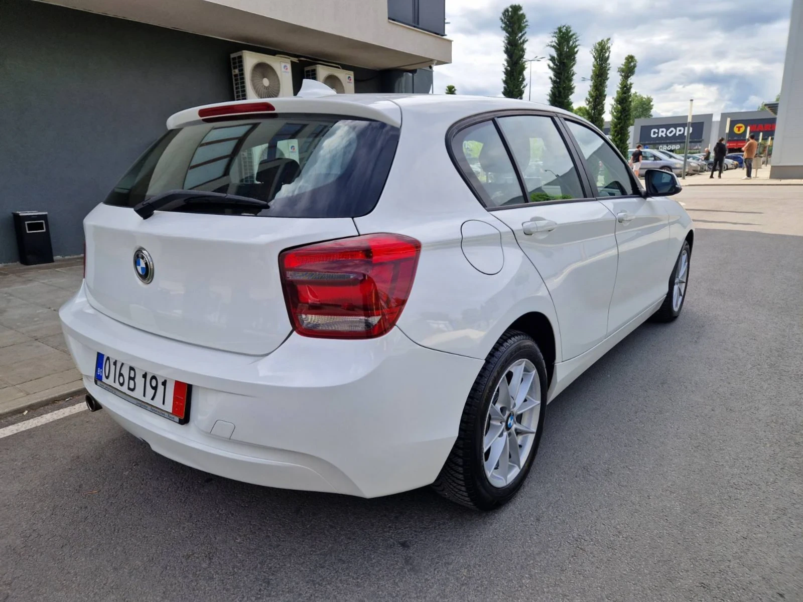 BMW 116 2.0 дизел  - изображение 4