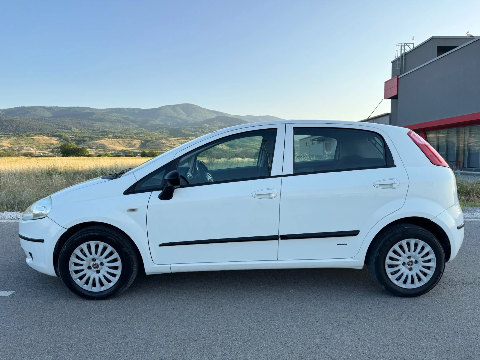 Fiat Punto 1.2i LPG / CLIMA /  - изображение 4