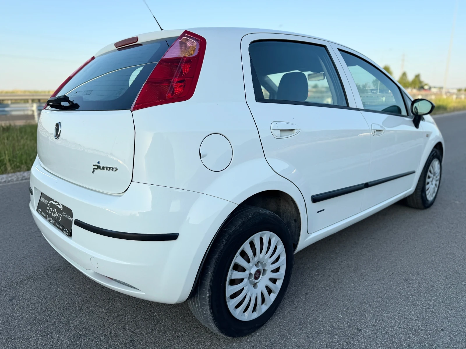 Fiat Punto 1.2i LPG / CLIMA /  - изображение 8