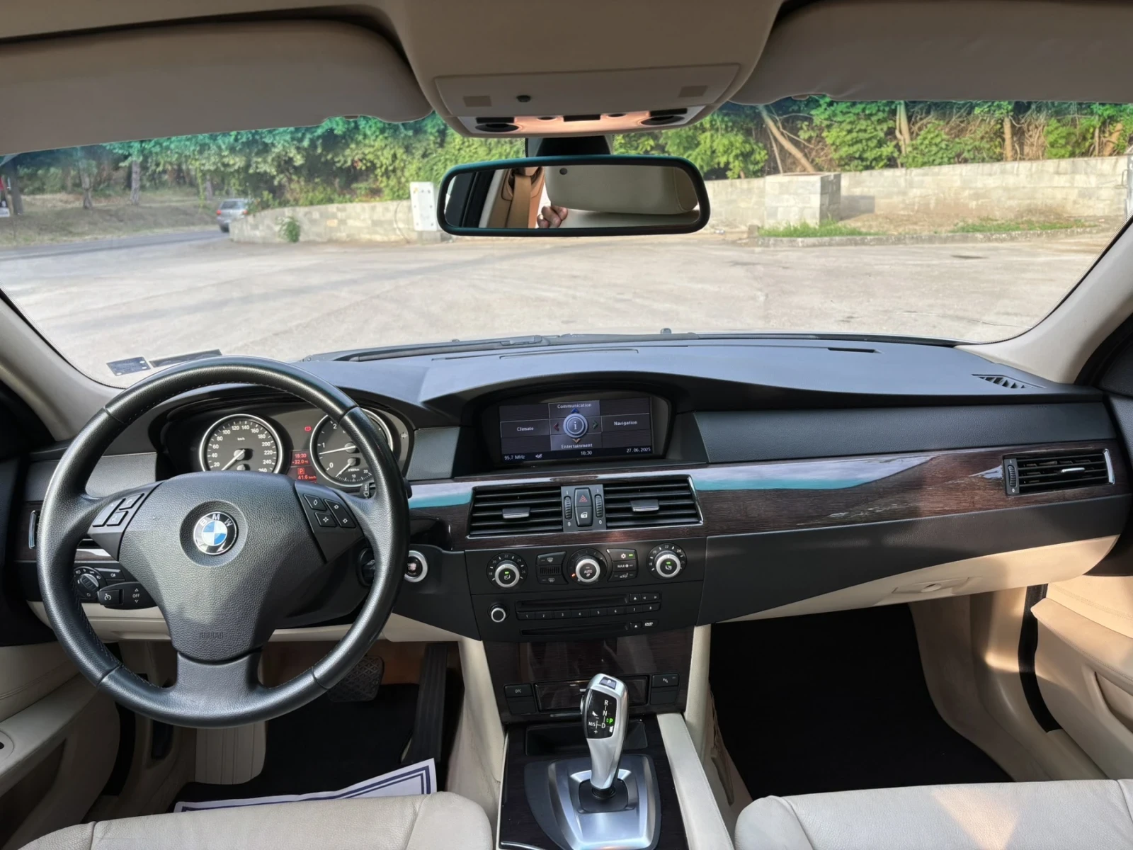 BMW 530 * X-Drive/4x4/Facelift/Внос Germany/Обслужена 100% - изображение 10