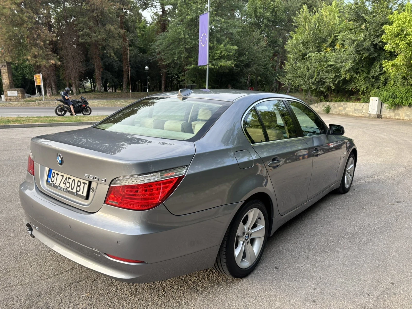 BMW 530 * X-Drive/4x4/Facelift/Внос Germany/Обслужена 100% - изображение 4