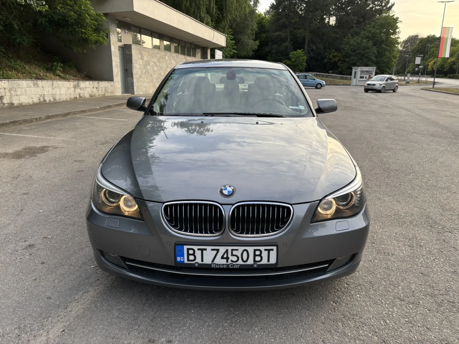 BMW 530 * X-Drive/4x4/Facelift/Внос Germany/Обслужена 100% - изображение 2