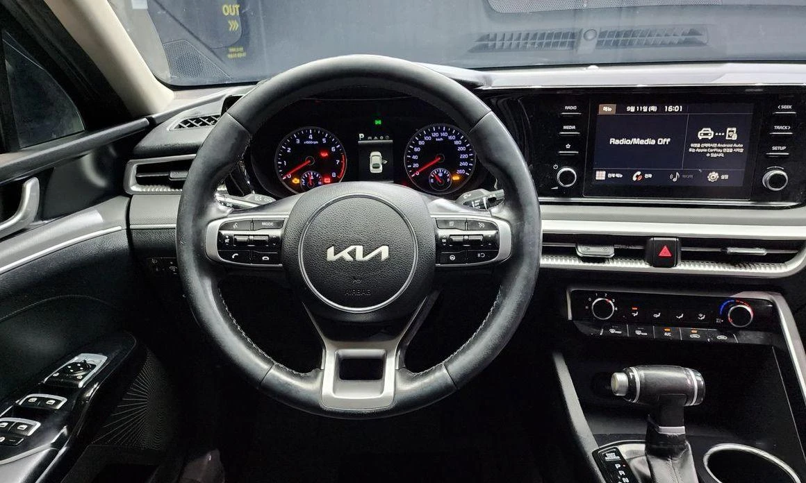 Kia K5 | Mobile.bg   11