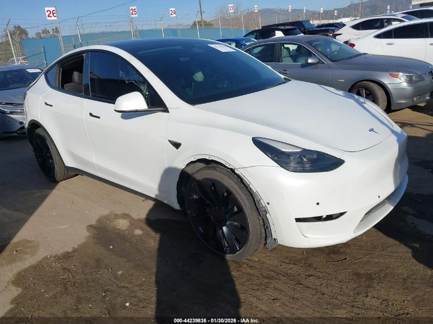 Tesla Model Y Performance Dual Motor All-Wheel Drive | Mobile.bg � ����������� 1
