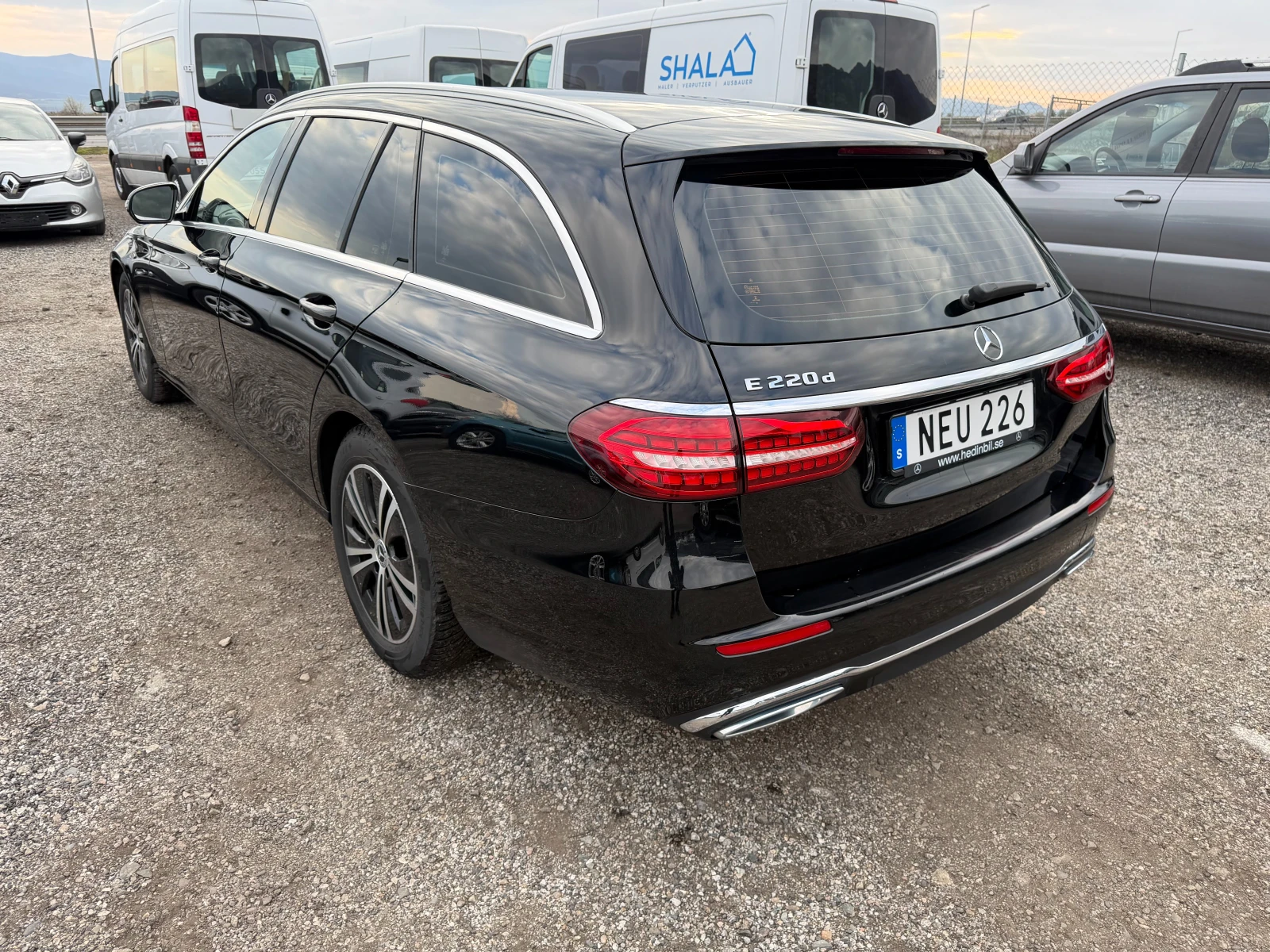 Mercedes-Benz E 230 2023, снимка 8 - Автомобили и джипове - 53990909