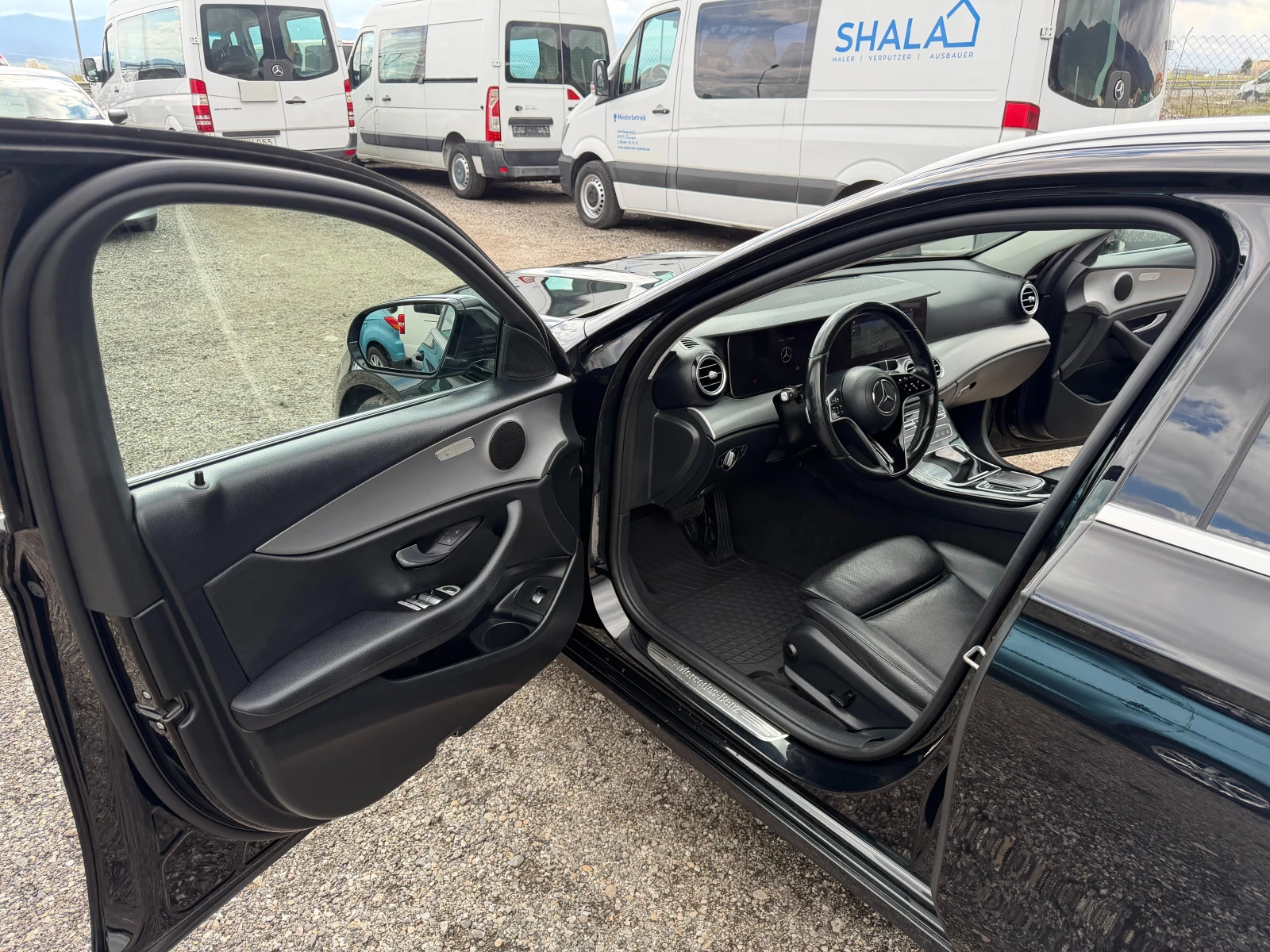 Mercedes-Benz E 230 2023, снимка 9 - Автомобили и джипове - 53990909